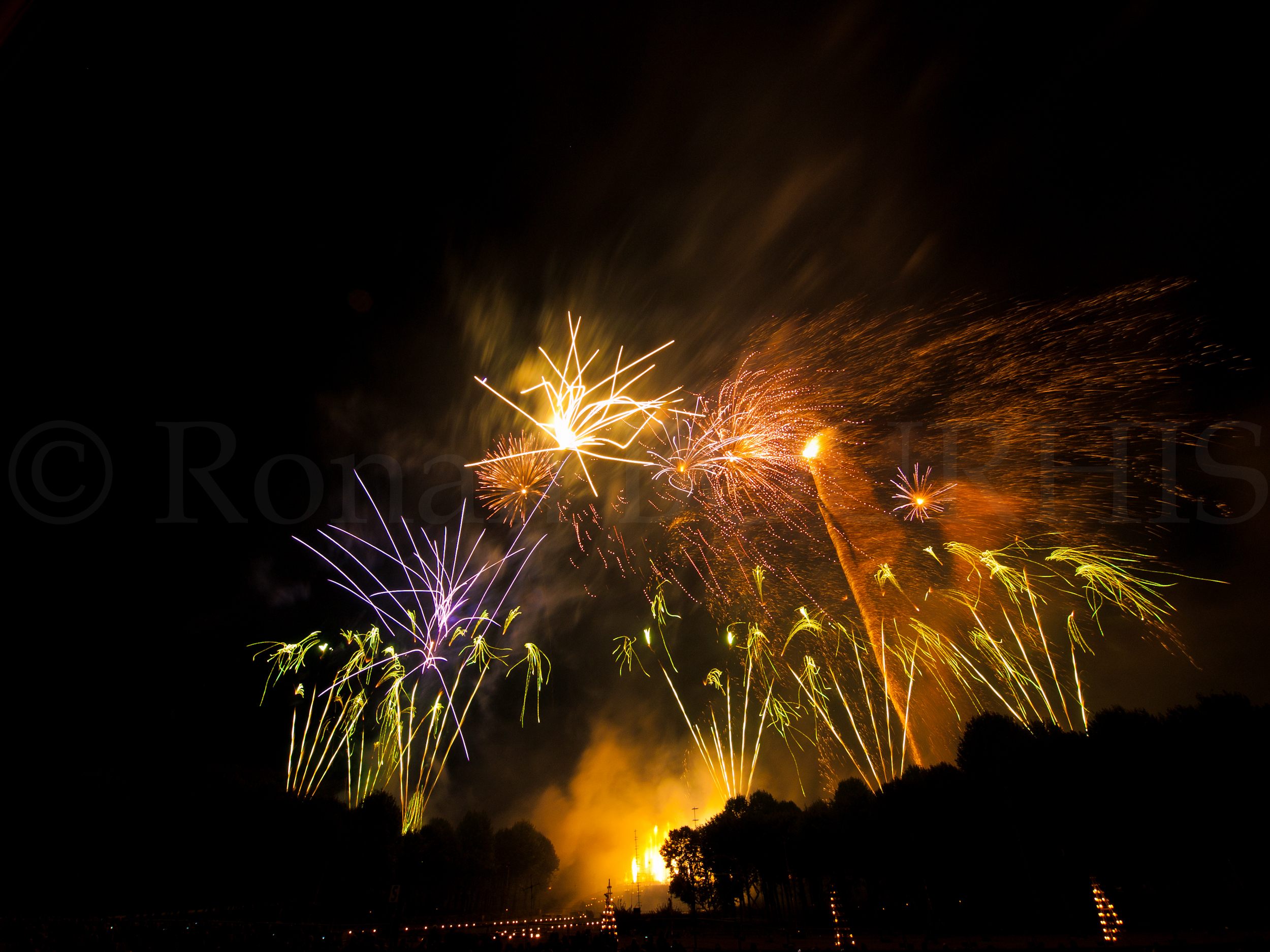 Le Grand Feux de Saint Cloud 2011, © Ronan Bourhis 2011, 